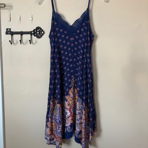 Women’s flowy summer dress